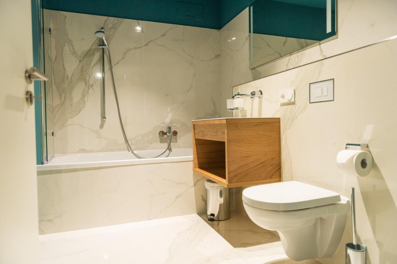 צוויקאו Apartmenthaus Am Dom Junior Suite Mit Parkplatz מראה חיצוני תמונה